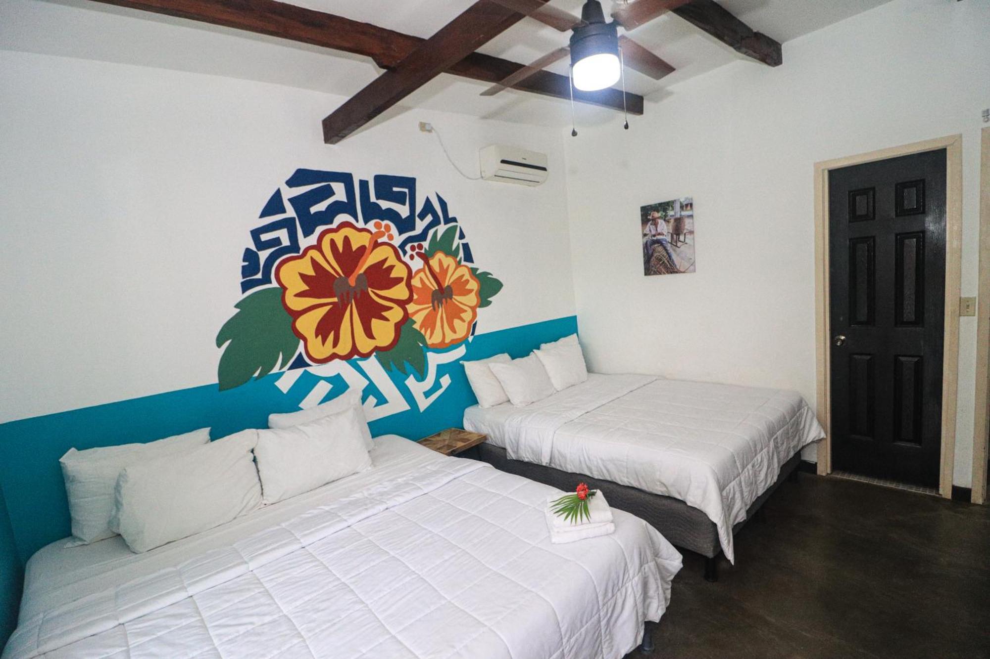 Hotel Carey Pedasi Town Exterior photo